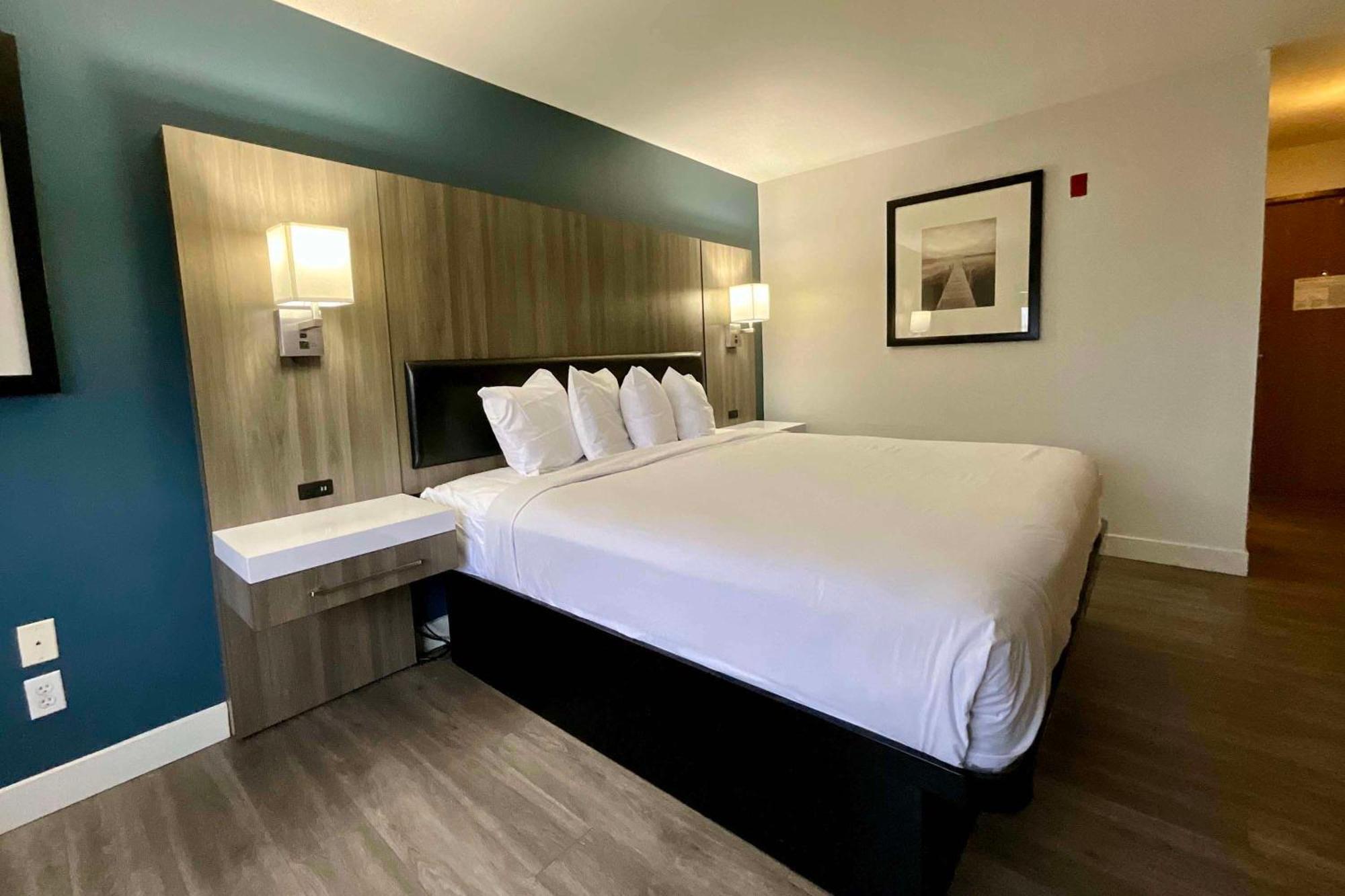 Baymont By Wyndham Kent - Seattle Hotel Ngoại thất bức ảnh